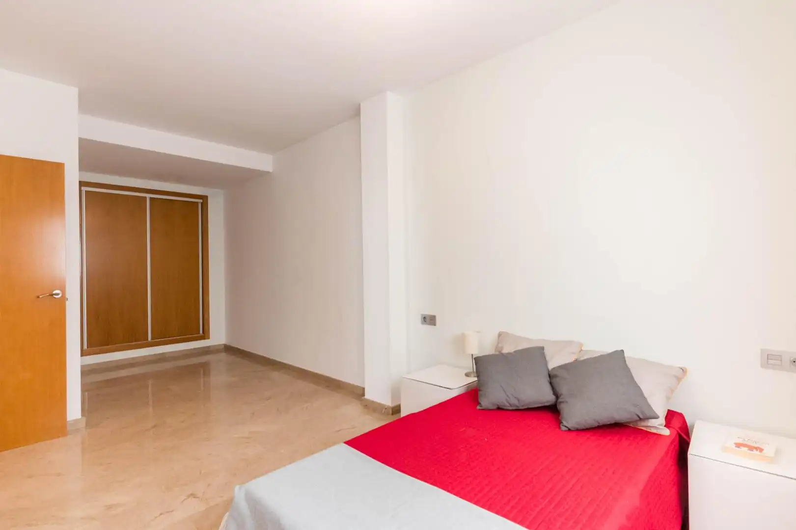 Habitación de Piso en venta en Murcia