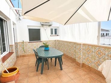 Casa amb balcó en venda a Calle ESPERANZA