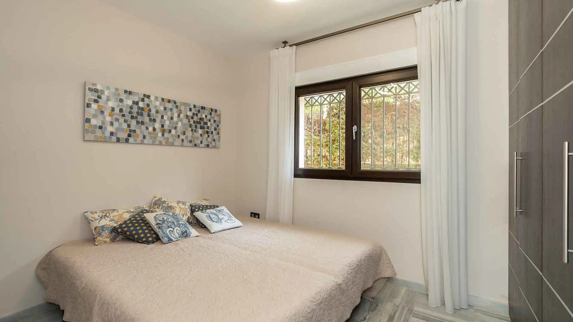 Habitación de Casa o chalet de alquiler en Marbella con Aire acondicionado, Jardín privado y Terraza