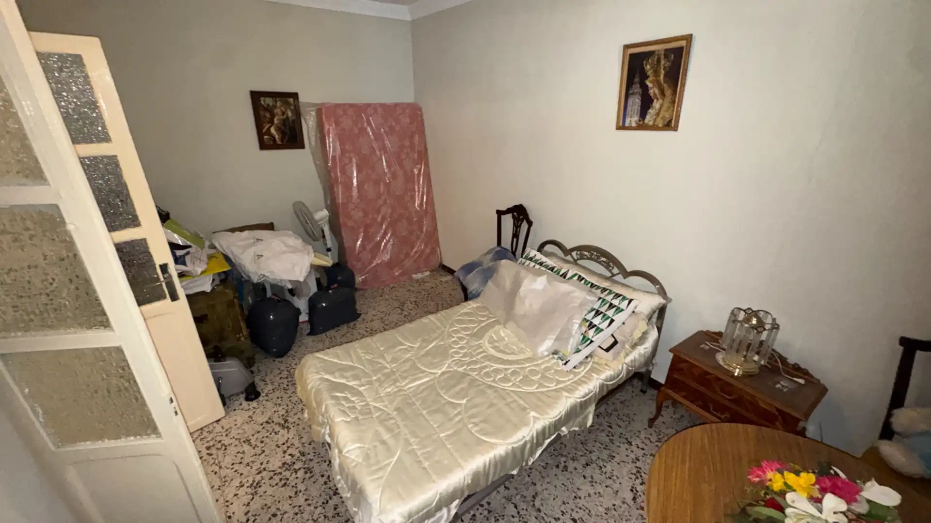 Dormitori de Casa o xalet en venda en Brenes amb Aire condicionat, Traster i Moblat
