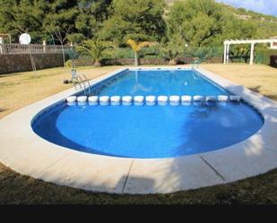 Piscina de Casa adosada en venda en L'Alfàs del Pi amb Aire condicionat i Terrassa