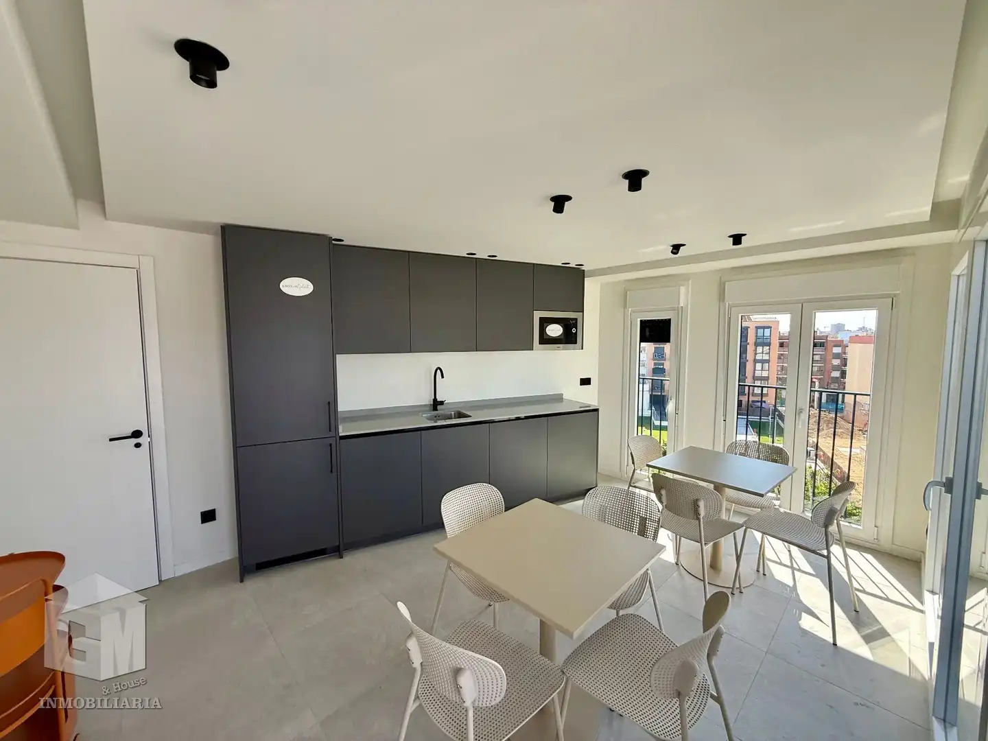 Kitchen of Apartments for rent in Madrid  with Air Conditioner, Heating and Storage room