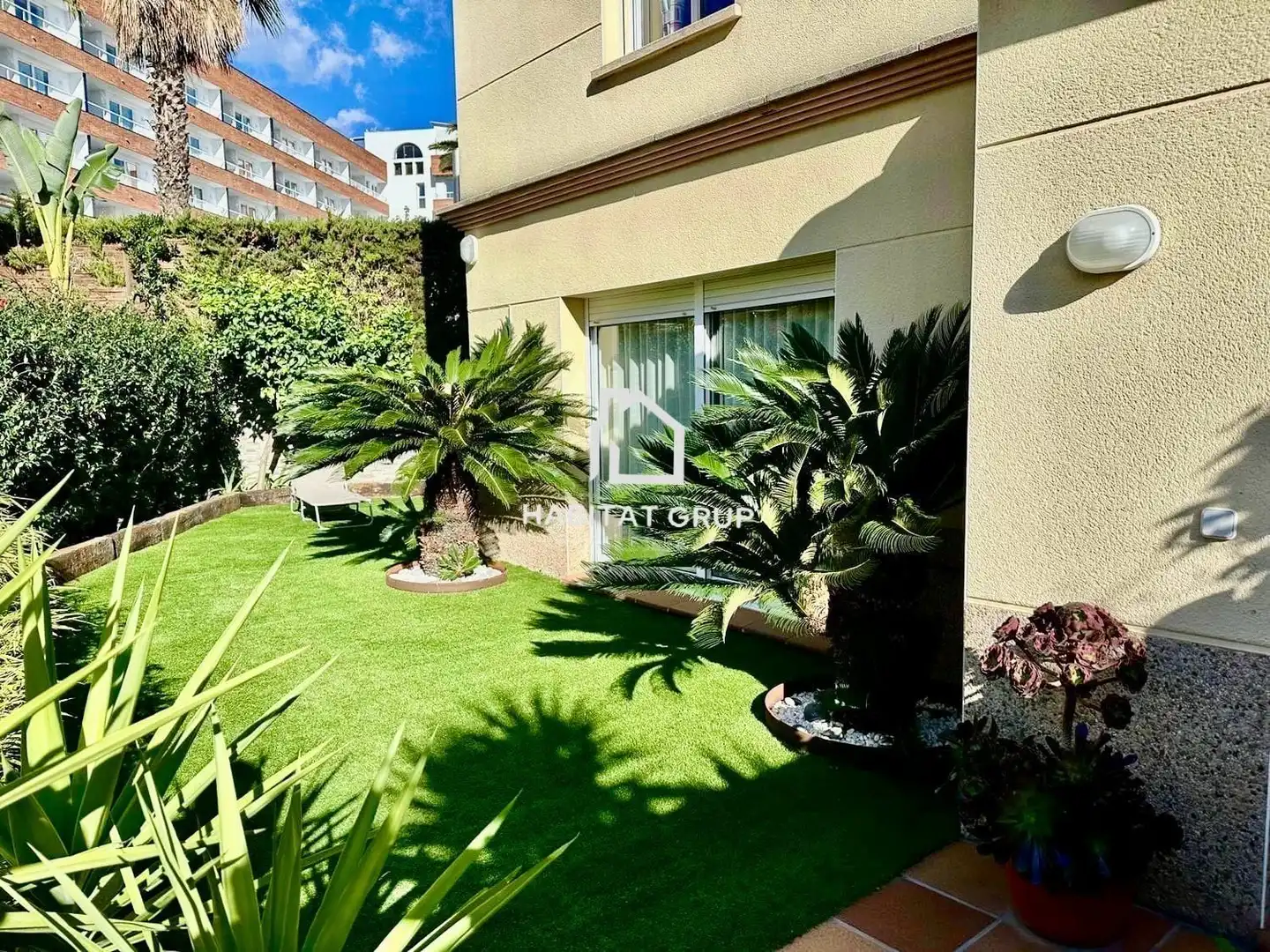 Jardí de Casa adosada en venda en Lloret de Mar amb Aire condicionat, Calefacció i Jardí privat