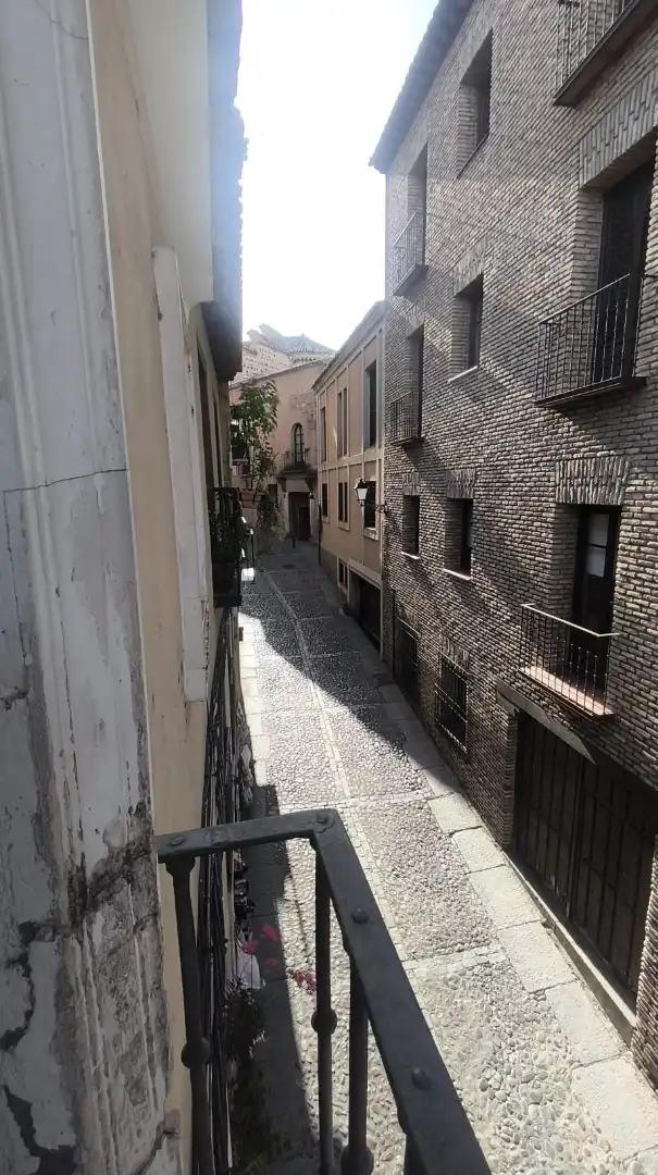 Vista exterior de Piso en venta en Toledo con Terraza
