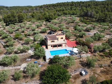 Casa rustica con piscina in vendita a El Perelló