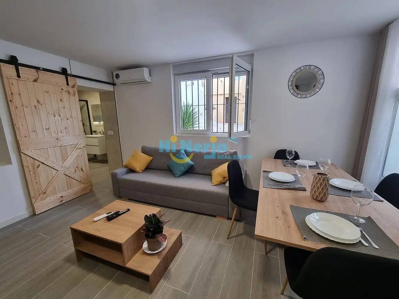 Sala d'estar de Apartament en venda en Torrox amb Aire condicionat, Calefacció i Jardí privat