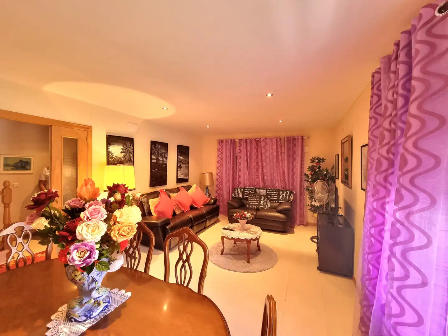 Sala d'estar de Casa o xalet en venda en Escalona amb Aire condicionat, Jardí privat i Traster