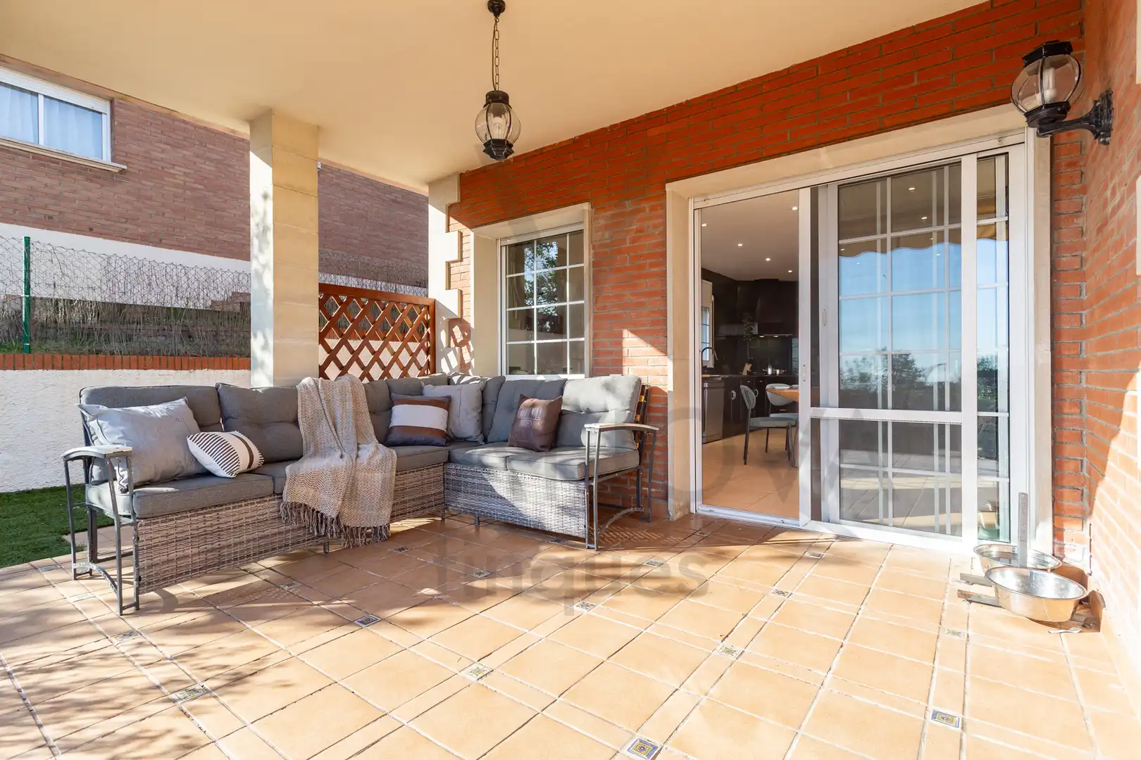 Terrassa de Casa o xalet en venda en Castellvell del Camp amb Aire condicionat, Calefacció i Jardí privat