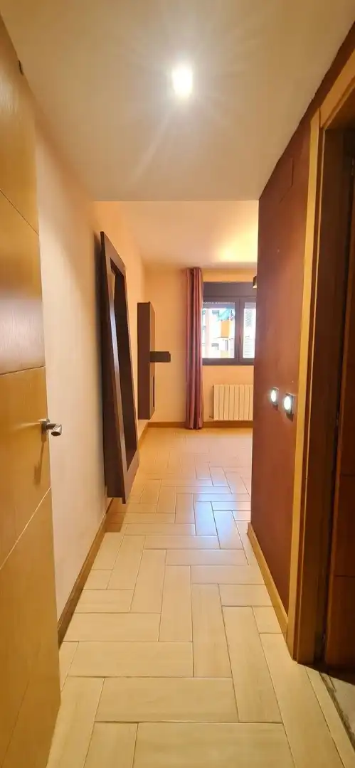 Piso en venta en Madrid con Calefacción, Terraza y Trastero