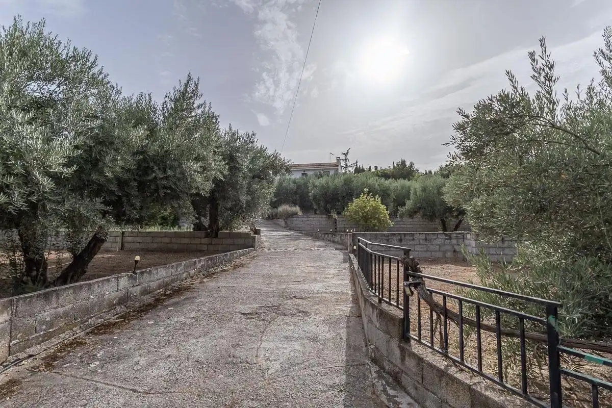 Casa o chalet en venta en Las Gabias con Jardín privado, Terraza y Piscina