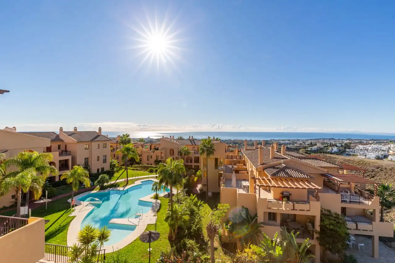 Ático con piscina en venta en El Paraíso