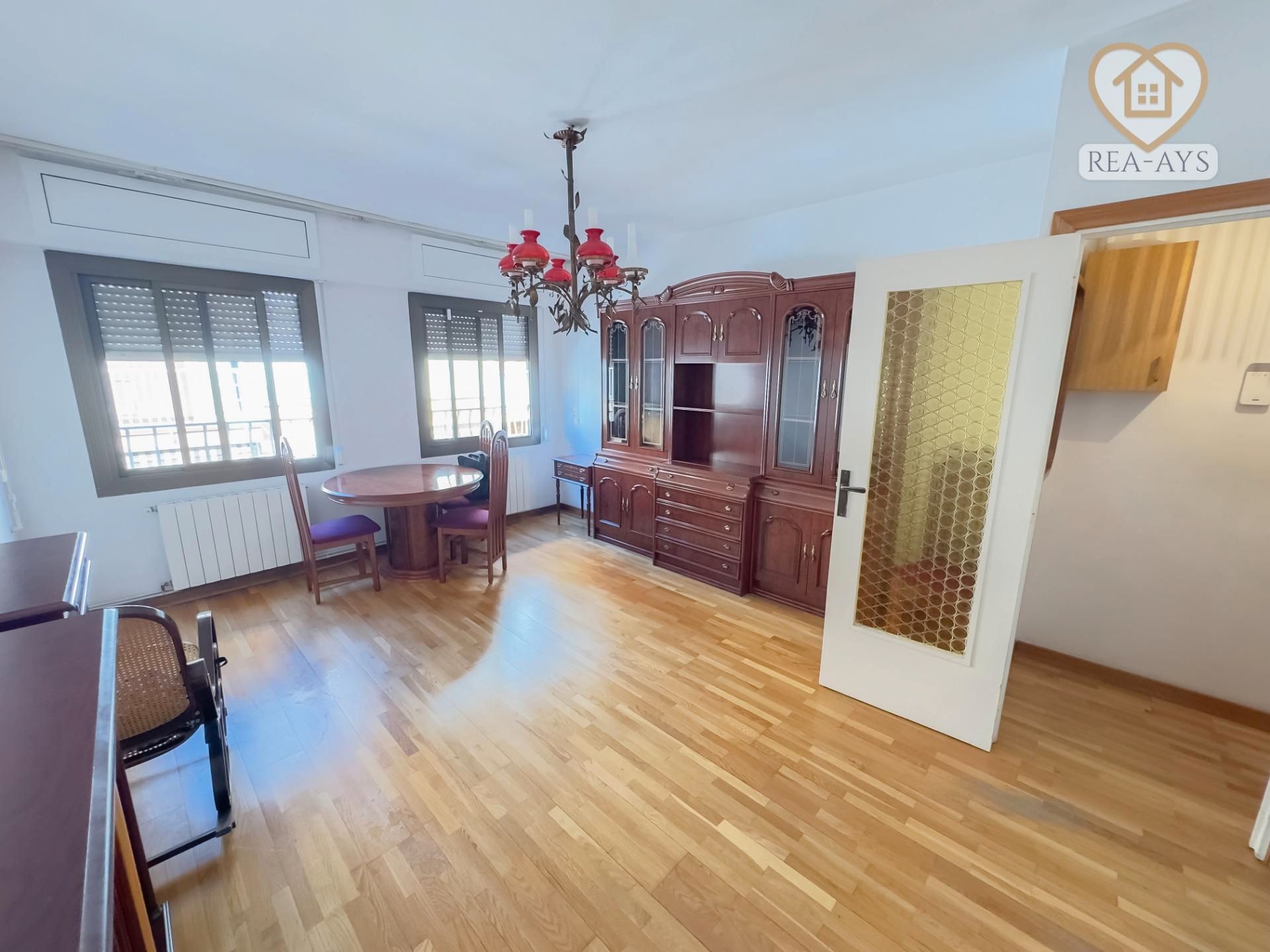 Piso en venta en Carrer d'Eduard Gibert i Riera, Centre