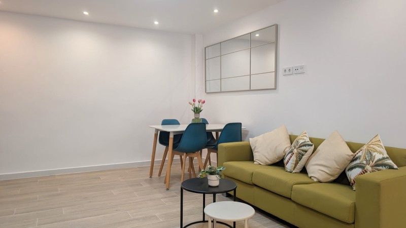 Sala de estar de Piso de alquiler en Elche / Elx con Amueblado, Horno y Lavadora