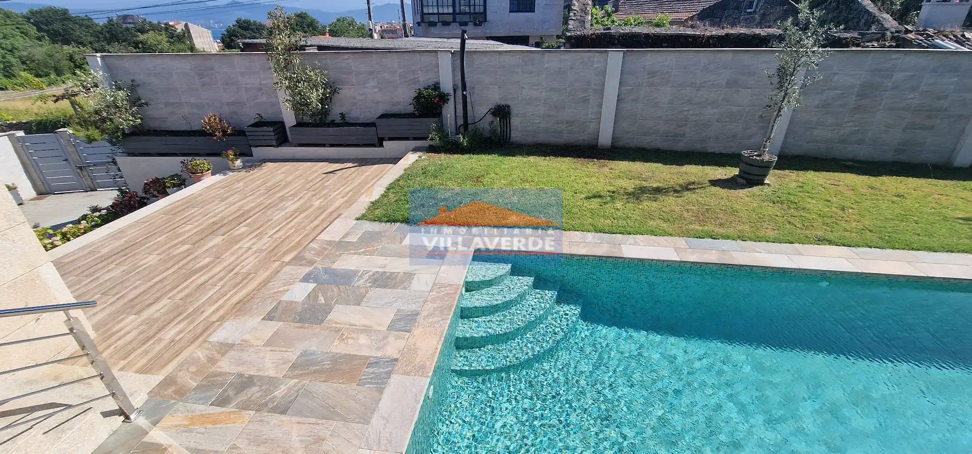 Piscina de Casa o chalet en venta en Cangas  con Terraza, Trastero y Piscina