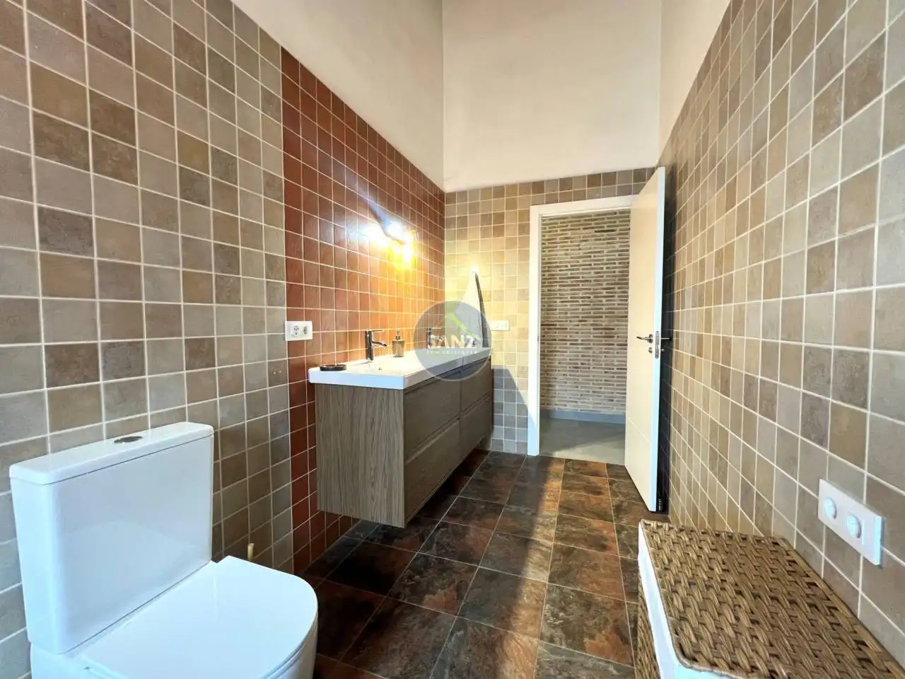 Baño de Casa o chalet en venta en L'Énova con Aire acondicionado, Jardín privado y Terraza