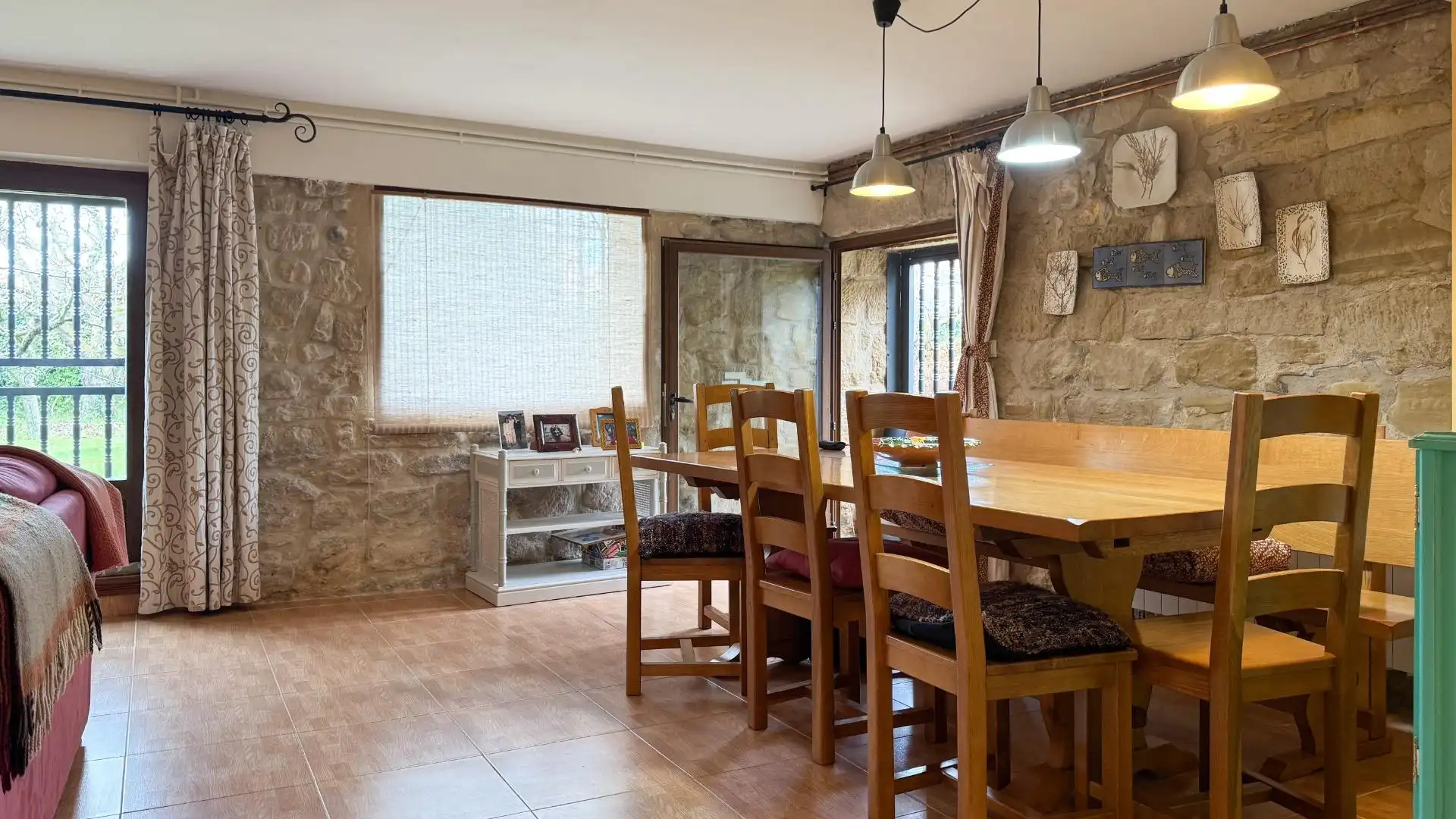 Comedor de Casa o chalet en venta en Baños de Rioja con Calefacción, Jardín privado y Terraza