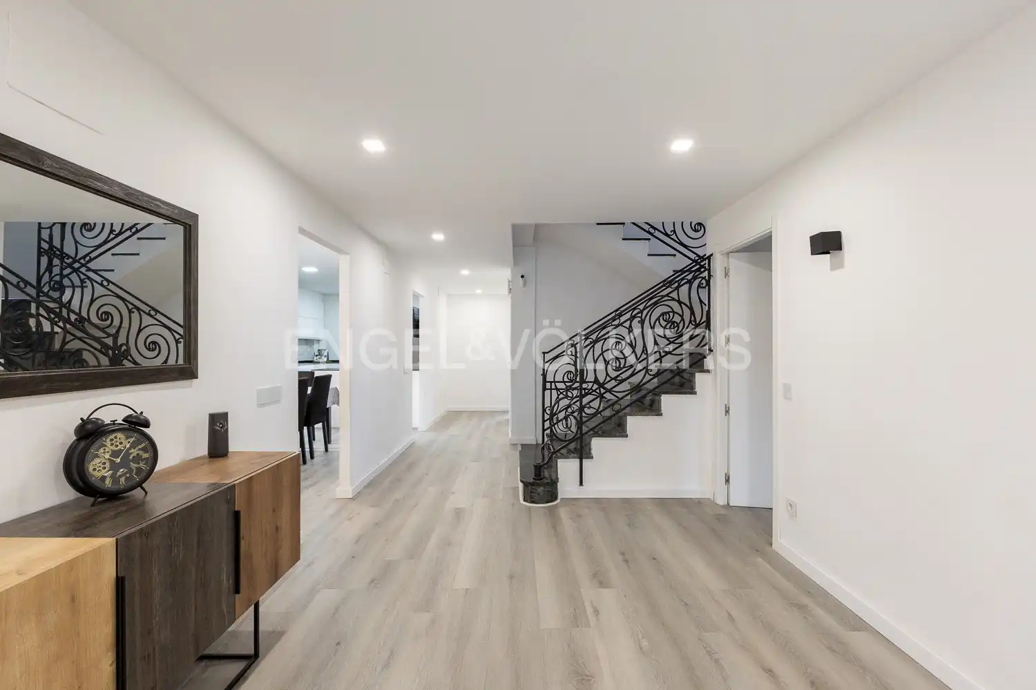 Houses for sale in L'Eliana  with Air Conditioner, Heating and Private garden