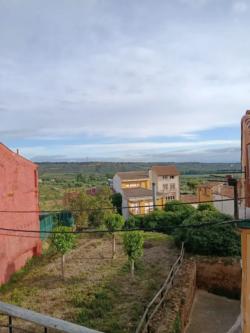 Casa adosada en venta en Tudelilla con Terraza, Trastero y Amueblado