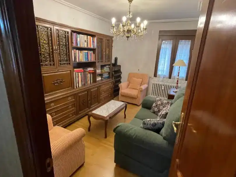 Sala de estar de Piso en venta en Palencia Capital con Balcón
