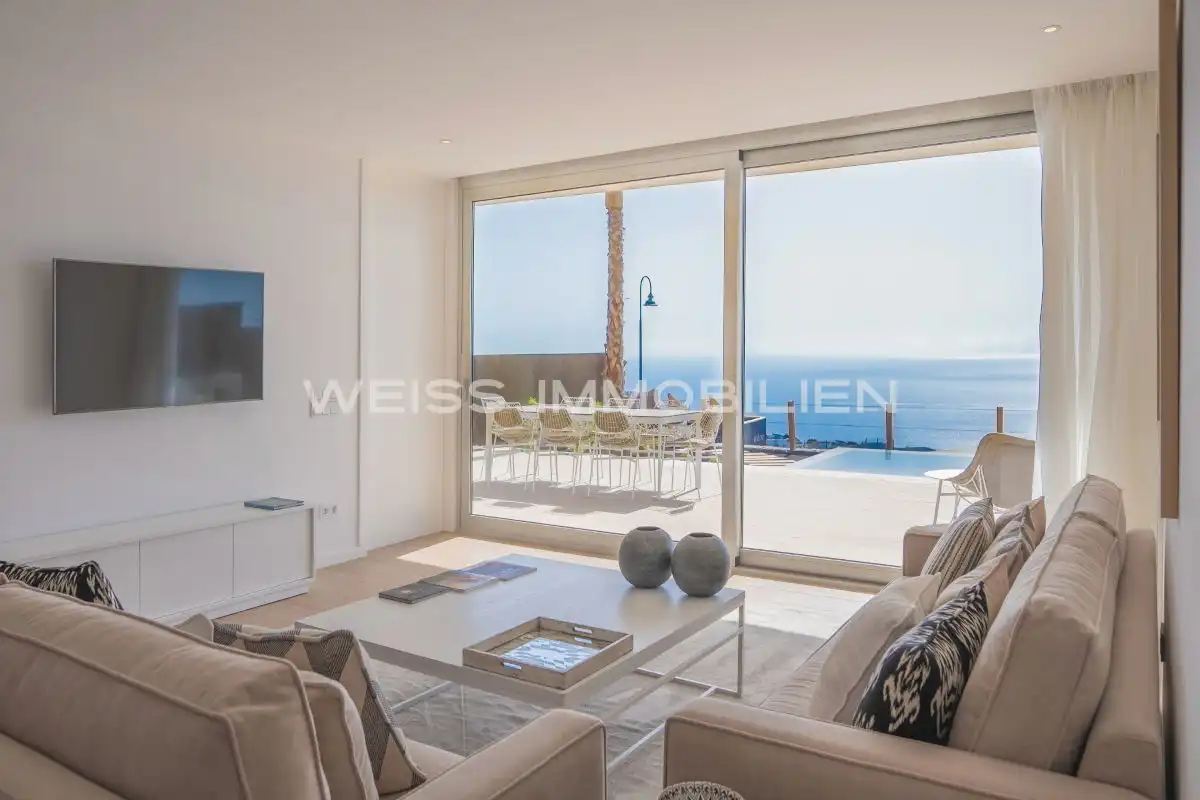 Casa amb terrassa en venda a Playa de San Juan, imagen 3