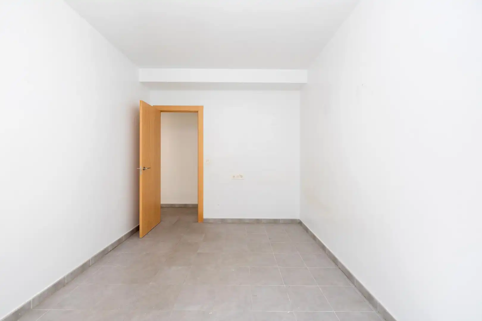 Wohnung zum Verkauf in Órgiva mit Heizung und Abstellraum