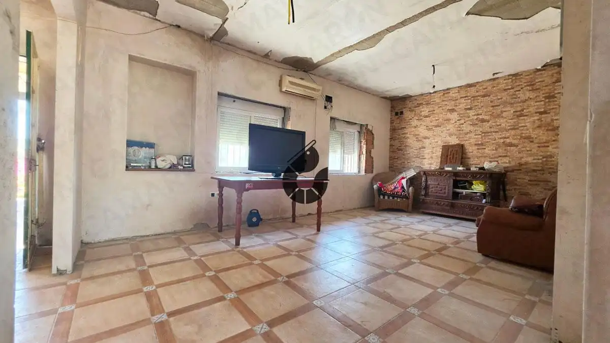 Finca rústica en venda en Coria del Río amb Jardí privat i Piscina