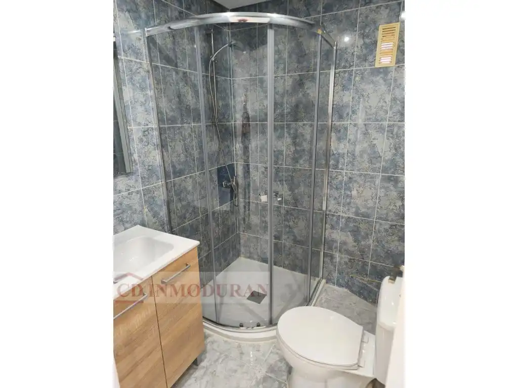 Bany de Pis en venda en Alicante / Alacant