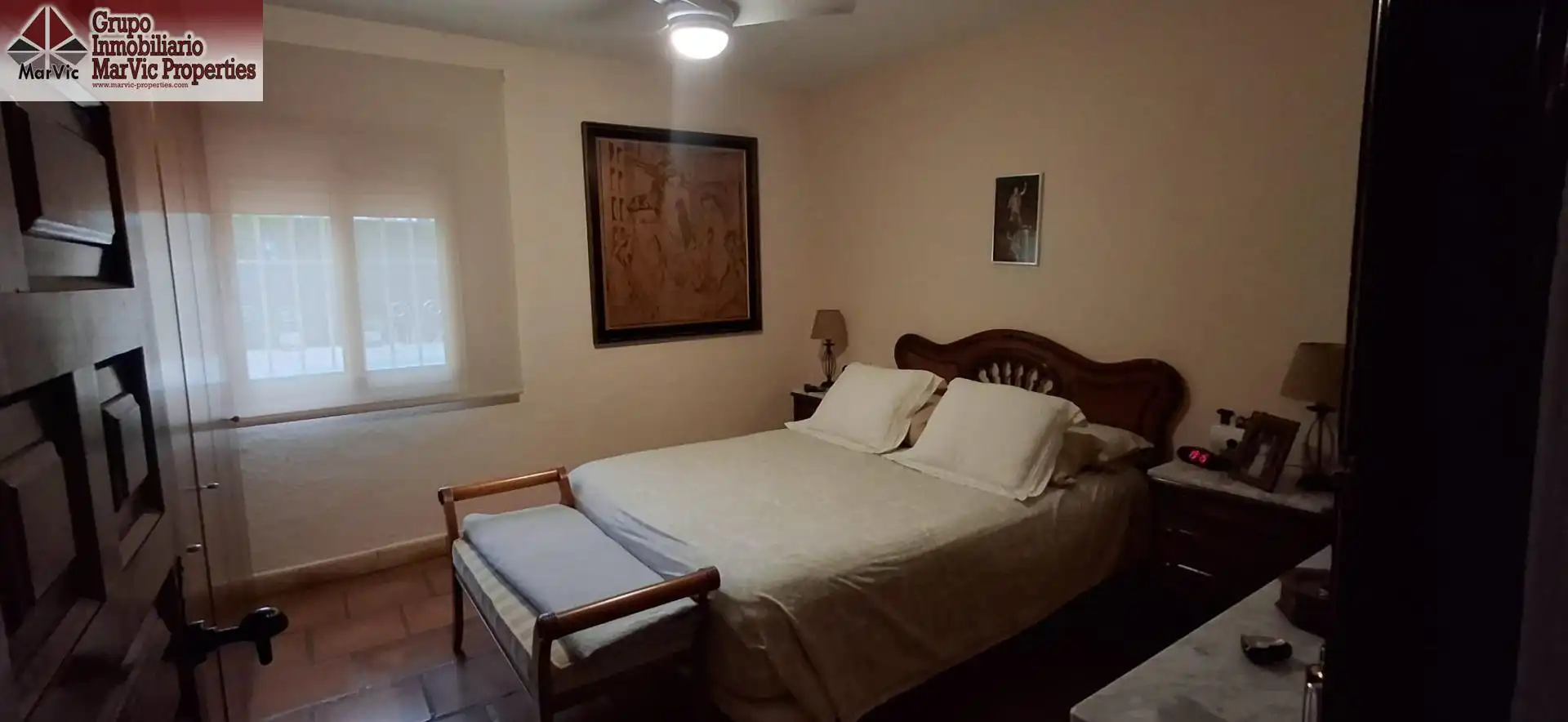 Dormitori de Casa o xalet en venda en Benidorm amb Aire condicionat, Jardí privat i Terrassa