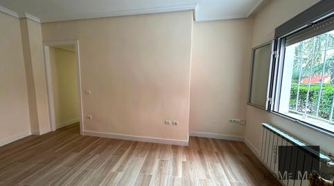 Photo 4 of Flat for sale in Avenida del Cardenal Herrera Oria, Peñagrande, Madrid
