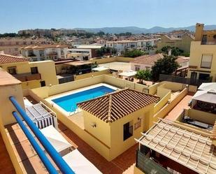 Swimming pool of Single-family semi-detached to rent in Algeciras  with Terrace, Storage room and Community pool