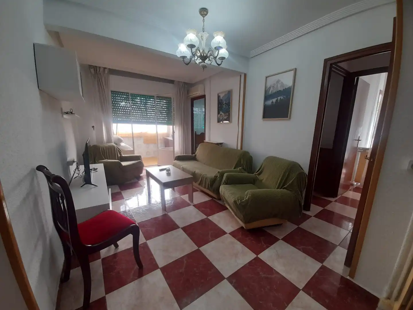 Piso con ascensor en venta en Calle Calzada