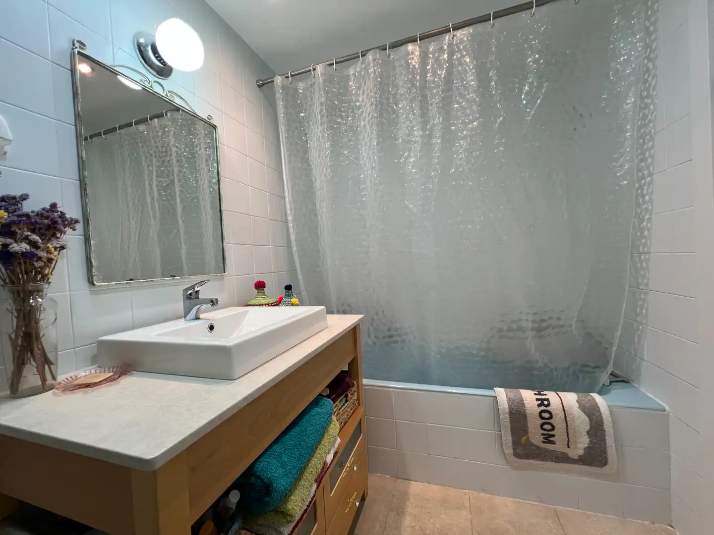 Baño de Piso en venta en Jaca con Terraza y Amueblado