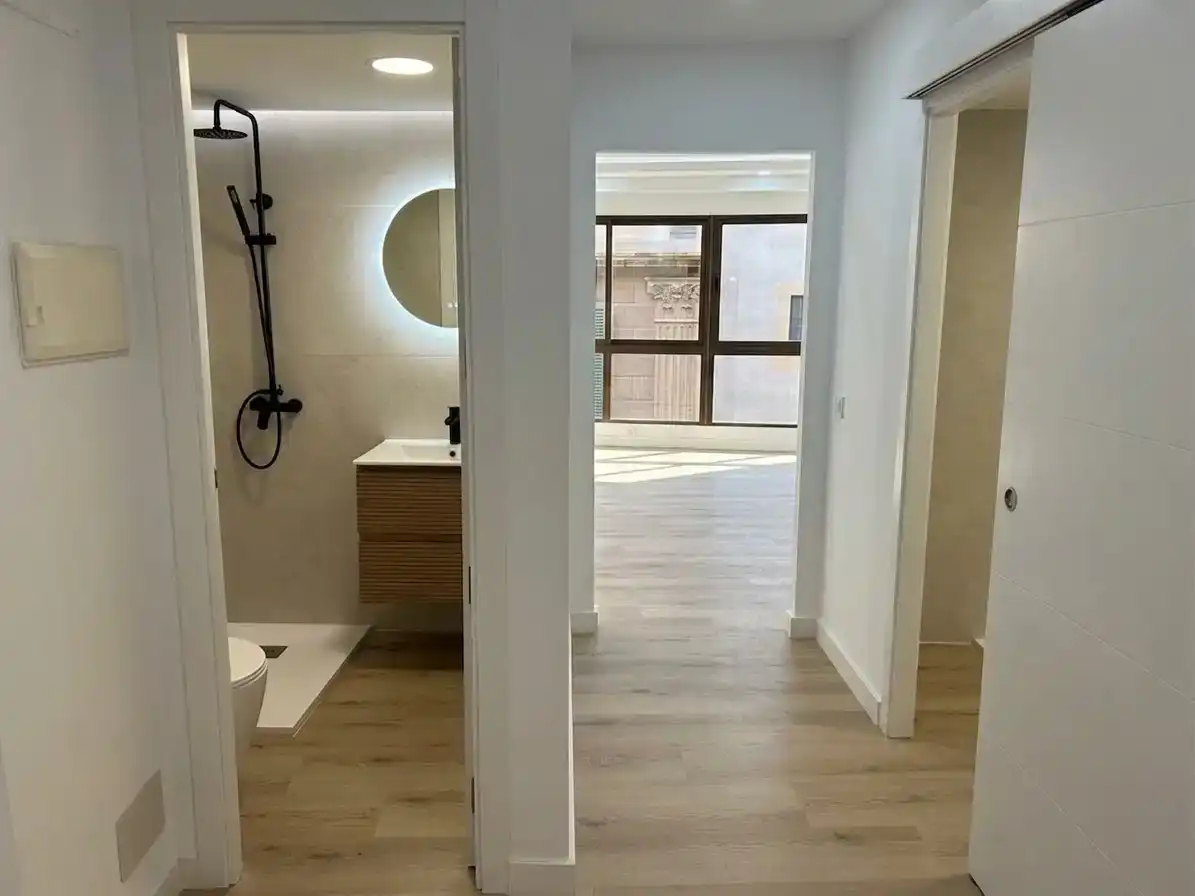 Badezimmer von Wohnung zum Verkauf in Inca mit Balkon