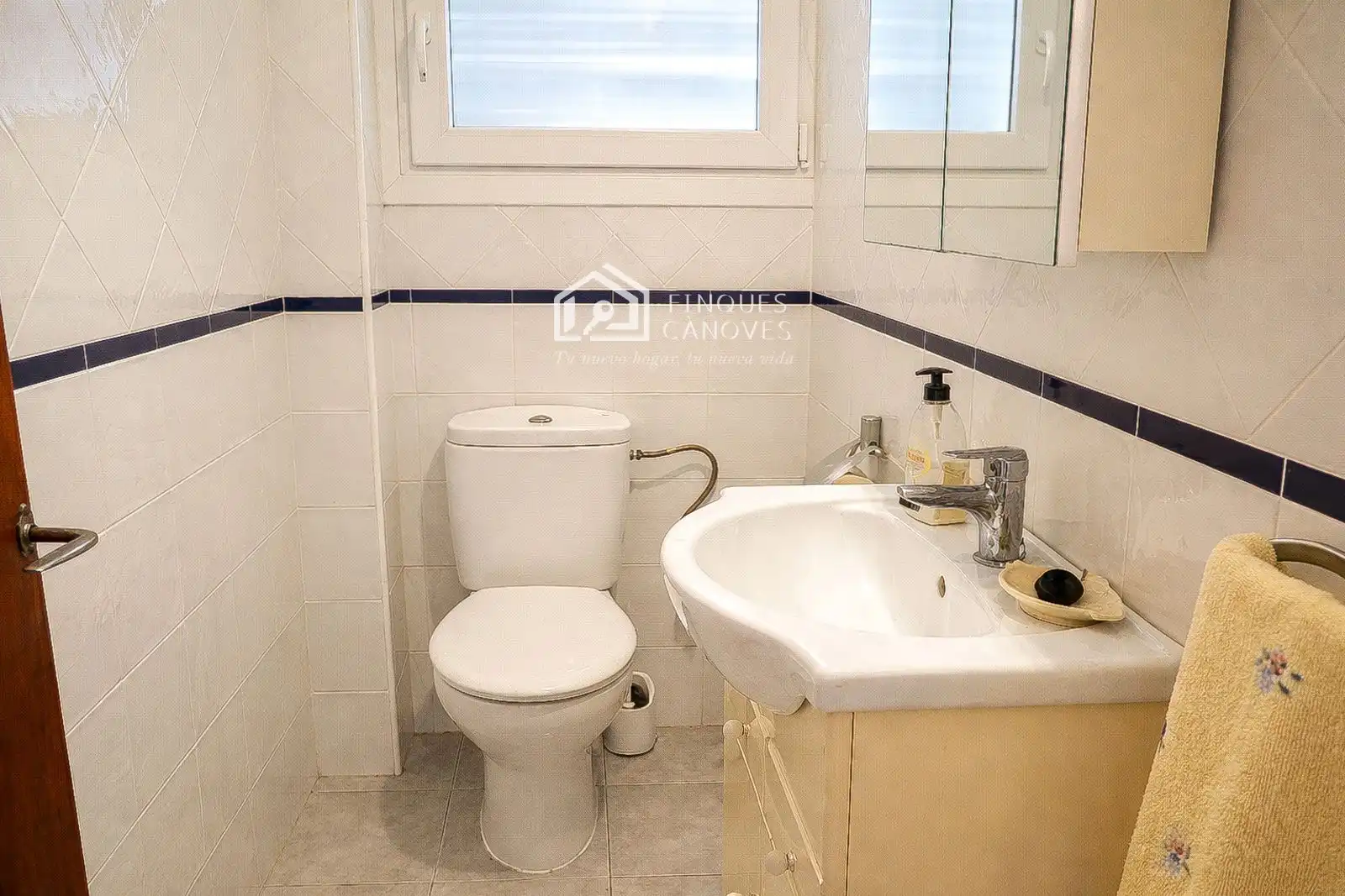 Bany de Casa o xalet en venda en Banyoles amb Calefacció, Terrassa i Traster