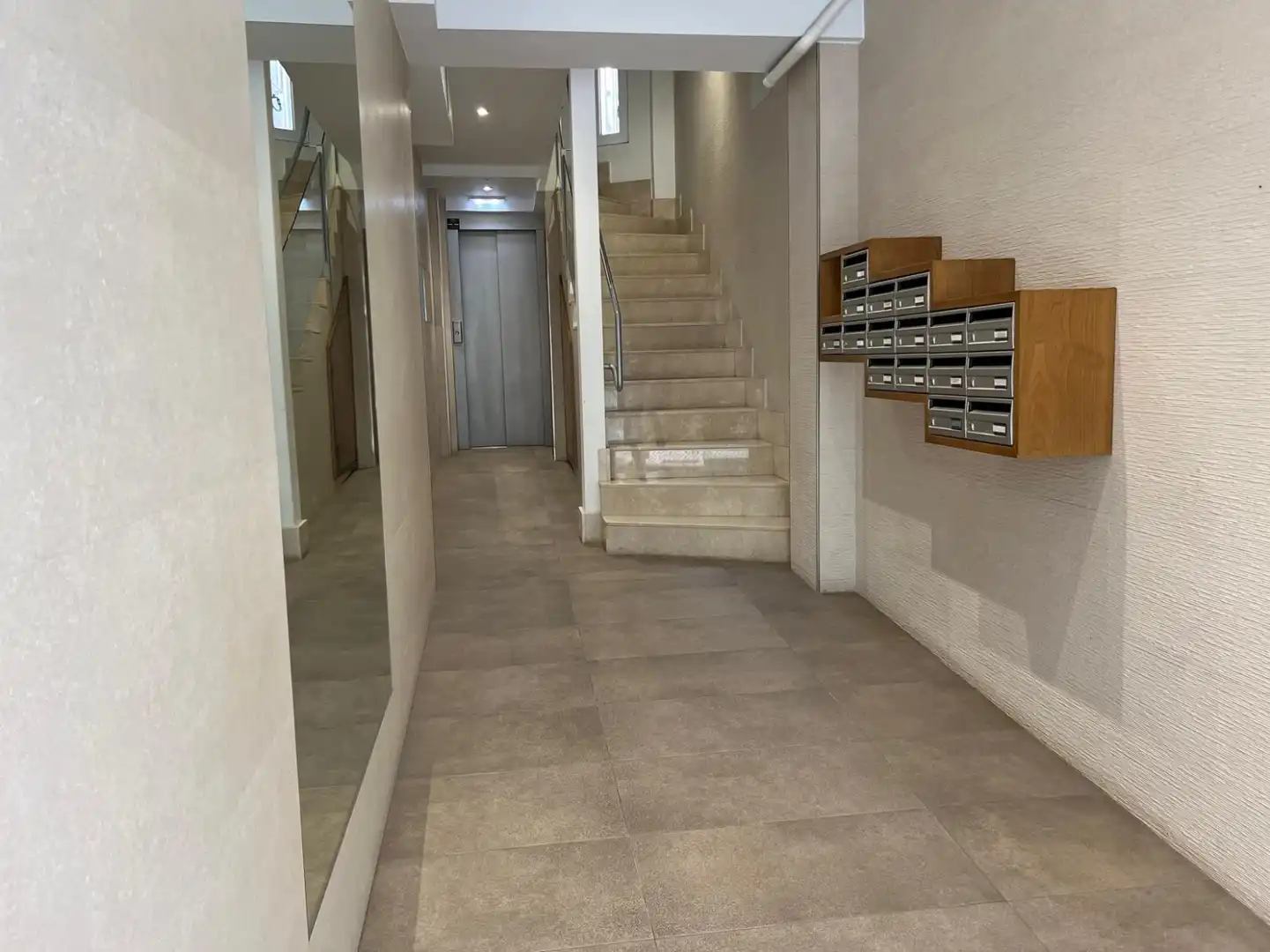 Flat for rent in Conde del Real Agrado, Barrio del Centro