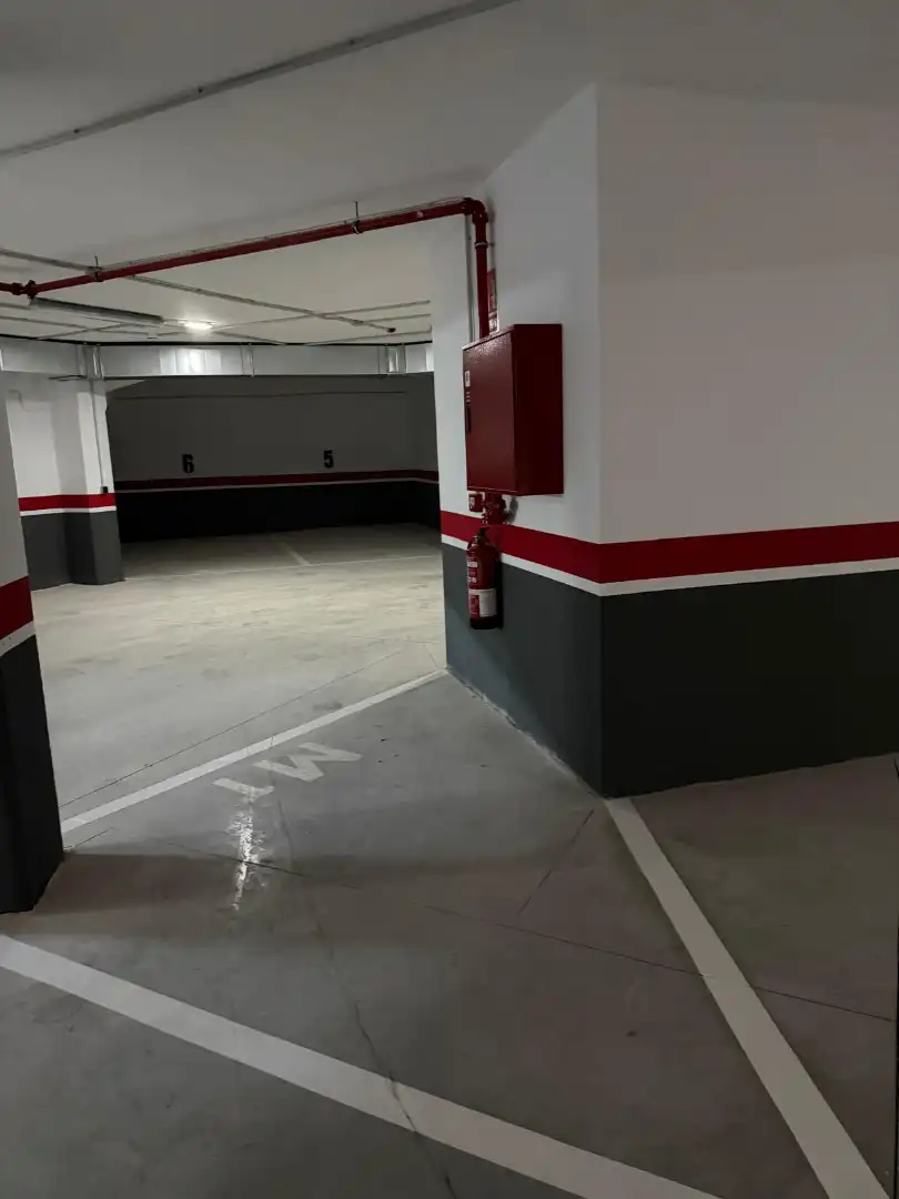 Parkplatz von Garage zur Miete in Ería - Masip