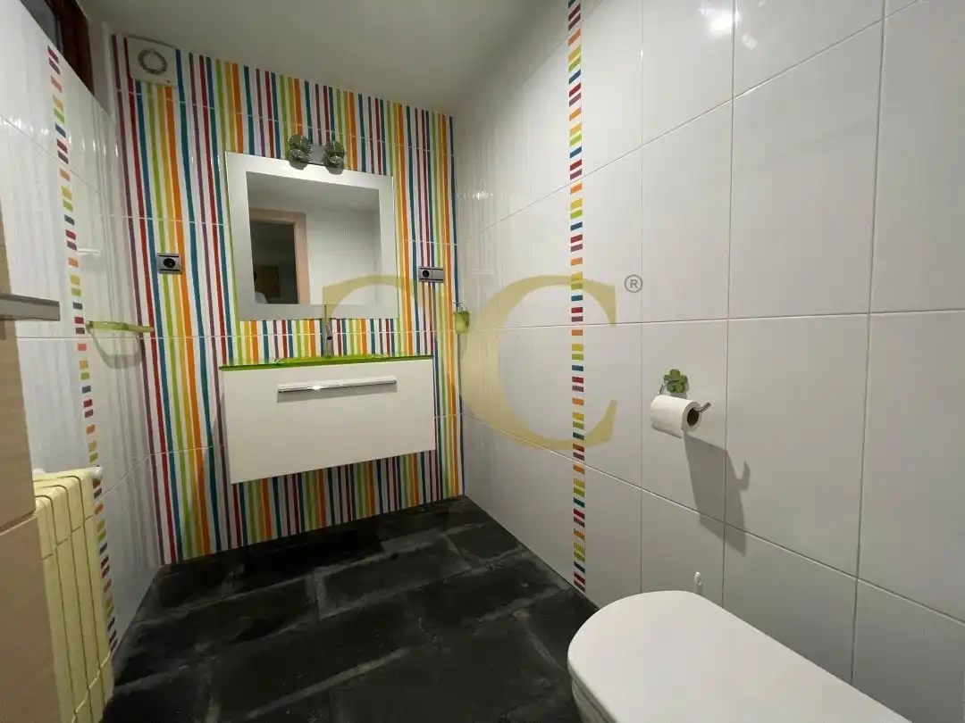 Bathroom of Houses for rent in Santa Cruz de Bezana  with Air Conditioner, Heating and Private garden
