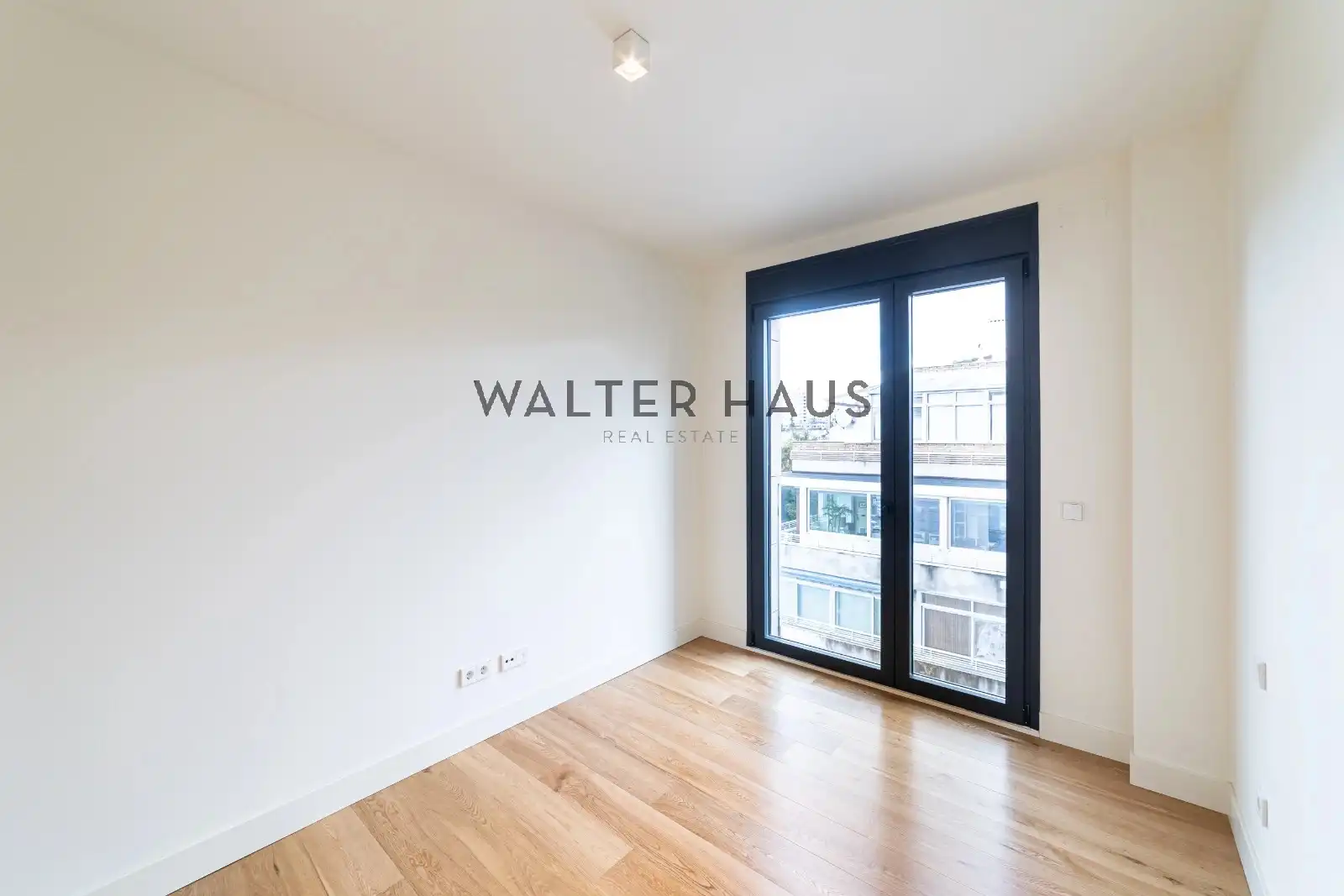 Habitación de Piso de alquiler en Madrid con Aire acondicionado, Calefacción y Horno