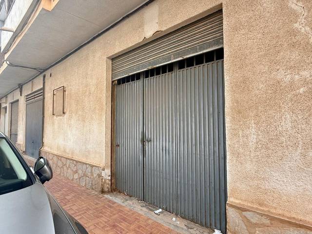 Garaje en Venta en Alhama de Murcia ciudad