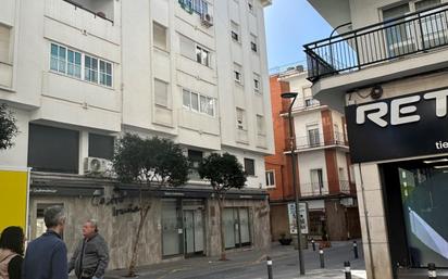 Vista exterior de Pis en venda en Algeciras amb Balcó