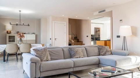 Foto 4 de Casa adosada en venta en Calle Tablas, Cájar, Granada