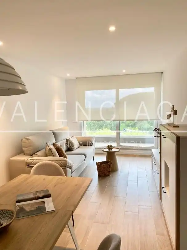 Living room of Flat for sale in Zarautz  with Heating, Terrace and Storage room