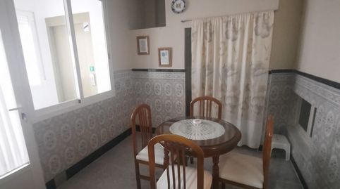 SE VENDEN 2 GRANDES PISOS CON ASCENSOR, JUNTO CON GRAN COCHERA, image 2