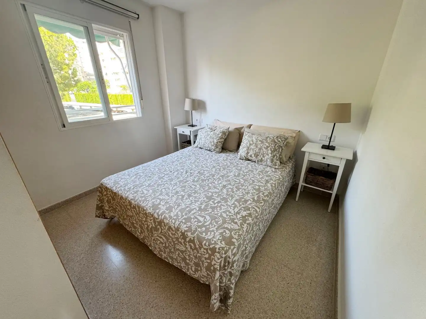 Schlafzimmer von Wohnungen zur Miete in El Campello mit Klimaanlage, Heizung und Terrasse