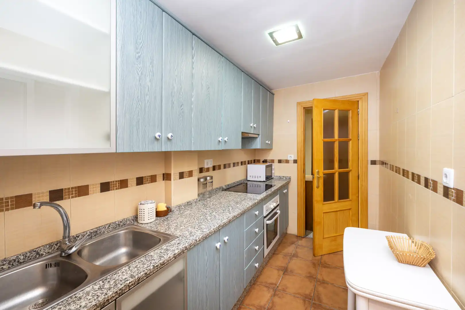 Appartamento con ascensore in affitto a Calle Ruiseñor, imagen 6