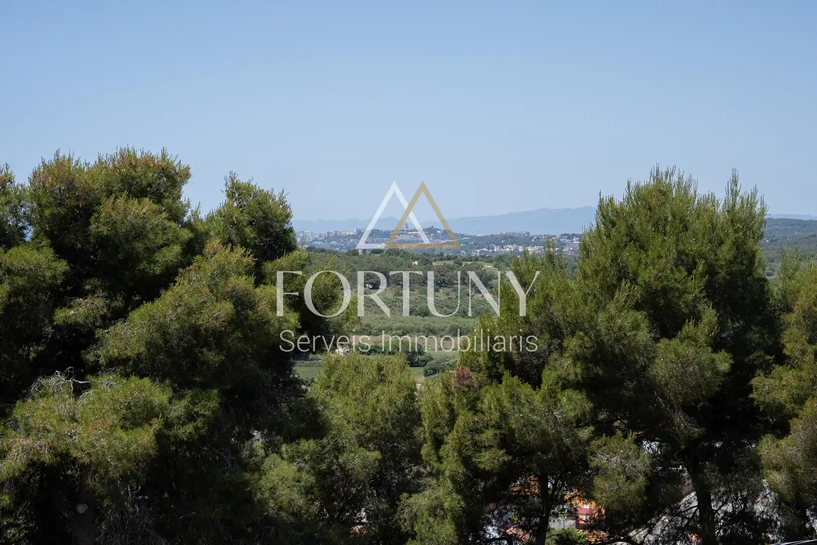 Houses for sale in ALTA GARROTXA, La Móra