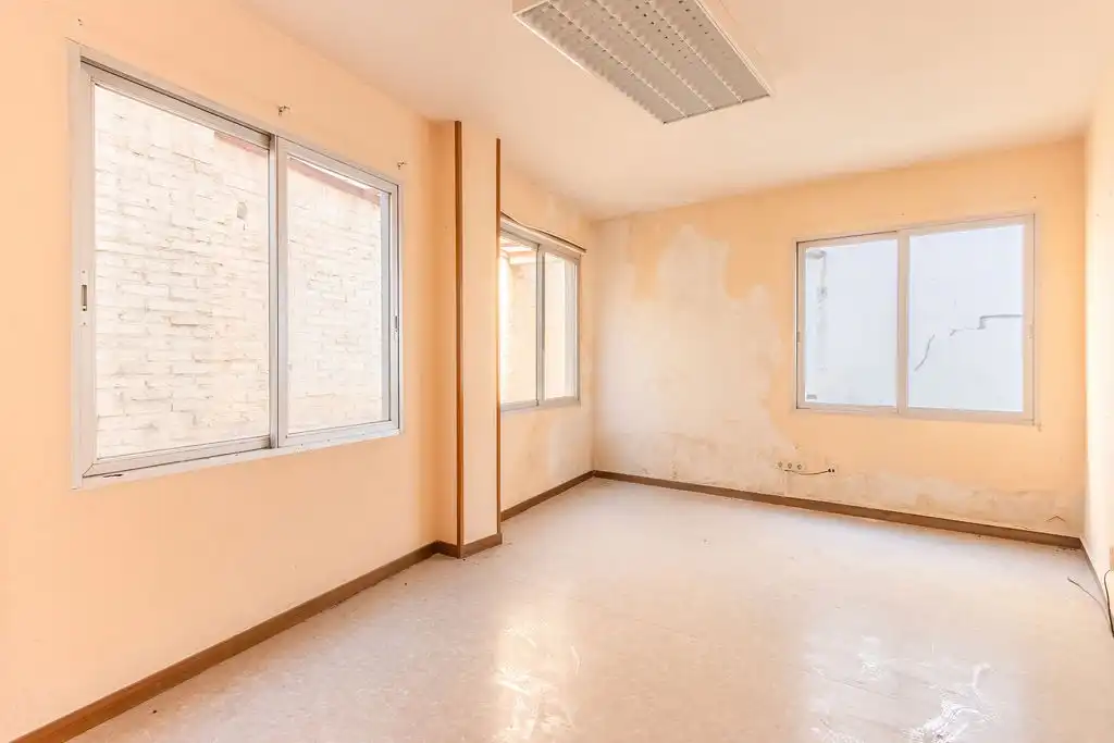 Locale commerciale in vendita a Balmes, imagen 10