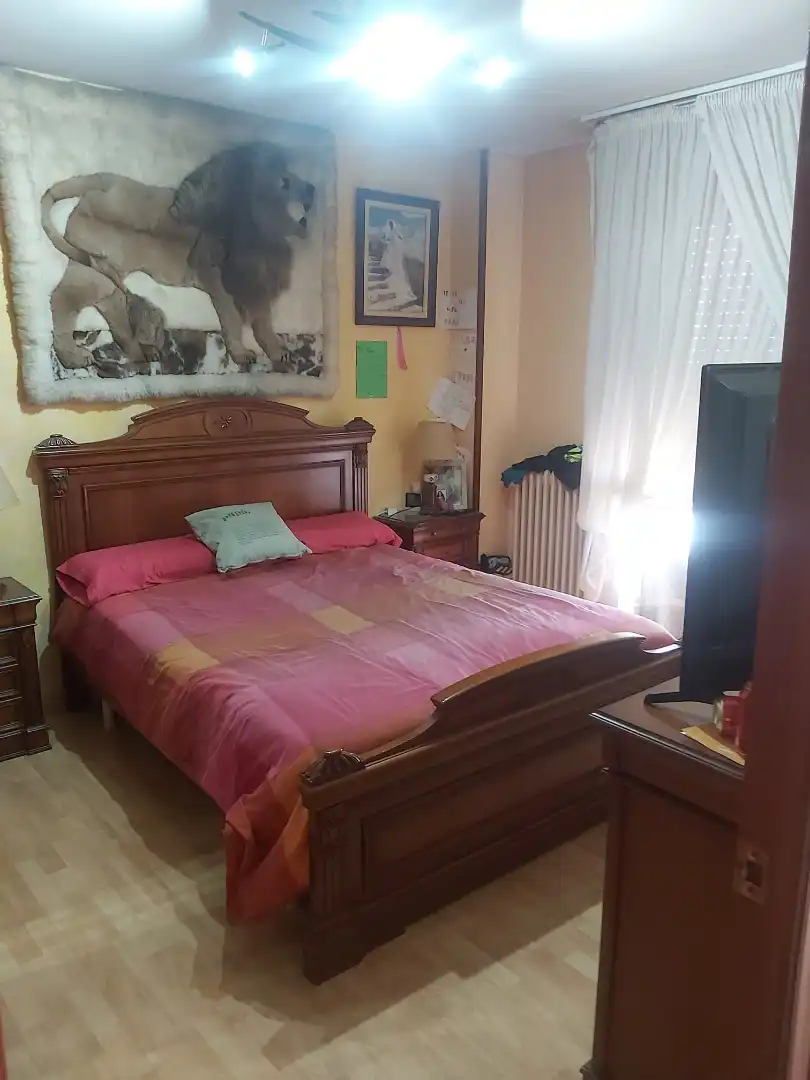 Dormitori de Pis en venda en Tordesillas amb Calefacció, Parquet i Terrassa