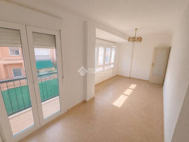 Piso en Venta en C. Gral. Elizaicin en Carolinas Bajas