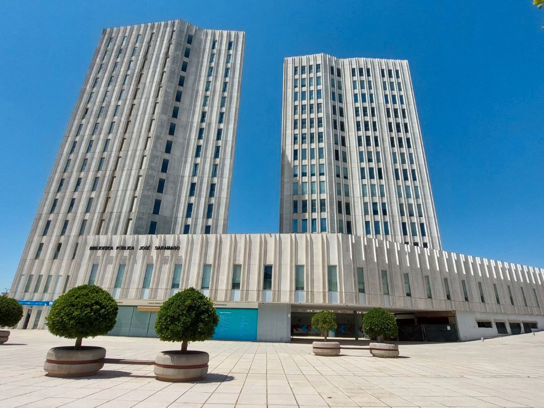 Vista exterior de Oficina de alquiler en Mairena del Aljarafe con Aire acondicionado, Calefacción y Amueblado